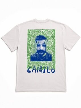 La Tienda de la Tribu x Camilo 'El Amor Es Mi Revolucion' Graphic T-Shirt Size M